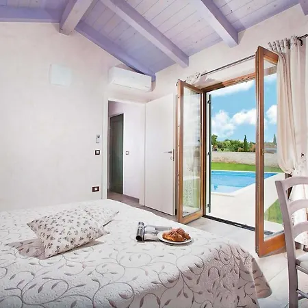 Villa Luka *